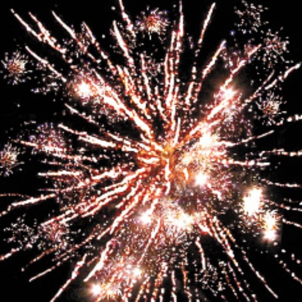 batareya-salyutov-nebo-v-almazah-r7454 5